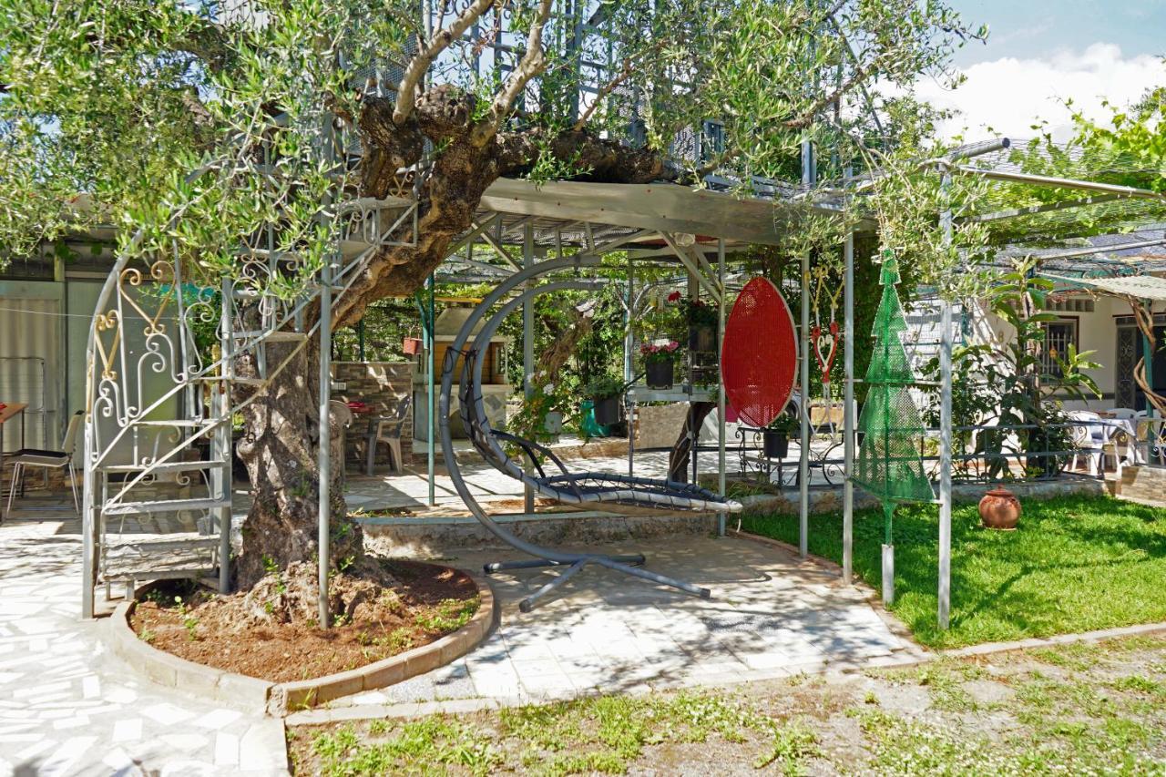 Villa Veni Olive House Kalamata Esterno foto