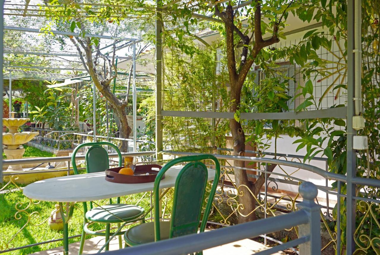 Villa Veni Olive House Kalamata Esterno foto