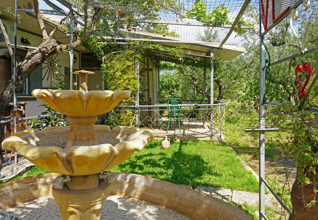 Villa Veni Olive House Kalamata Esterno foto
